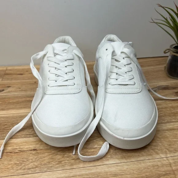 Bp Reed Sneaker sz 10 - Picture 4 of 9